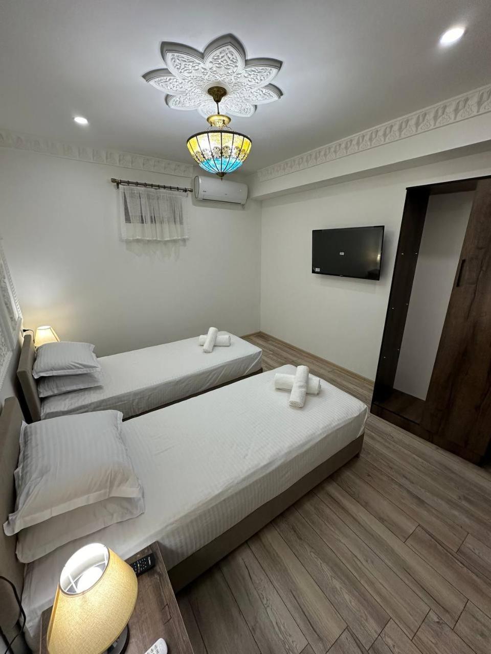 Everland Guest House Buchara Exterior foto