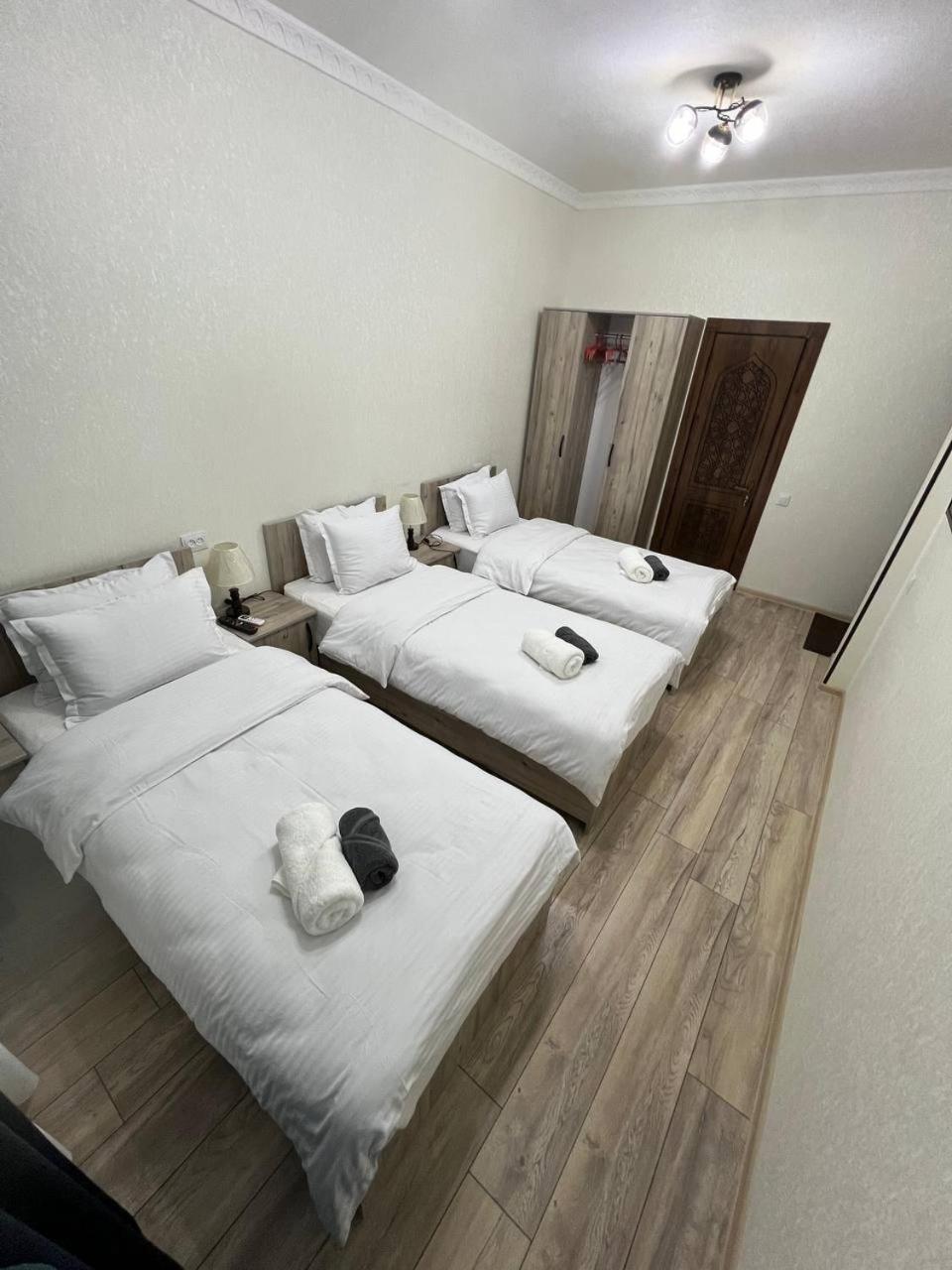 Everland Guest House Buchara Exterior foto